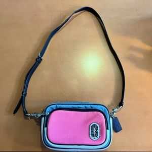 Coach - retro themed cross body bag